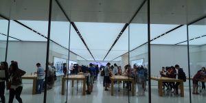Apple New Town Plaza