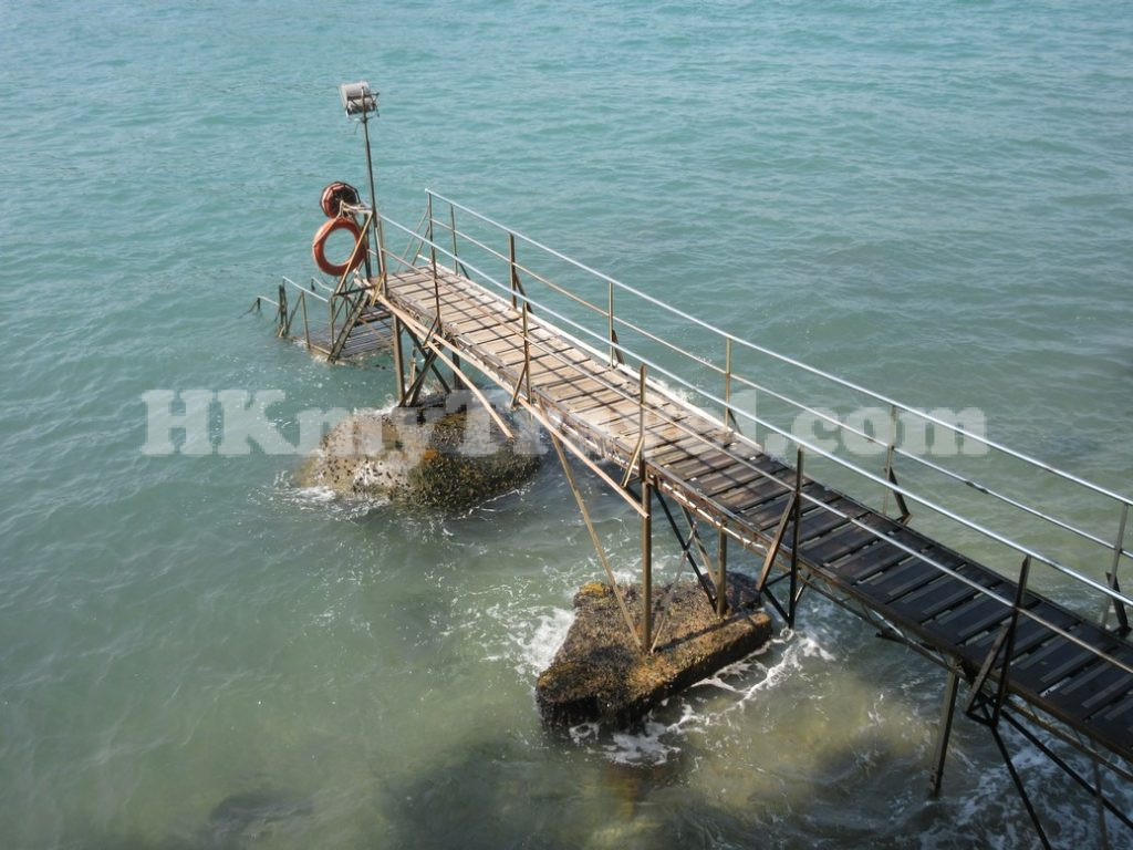 Sai Wan Swimming Shed