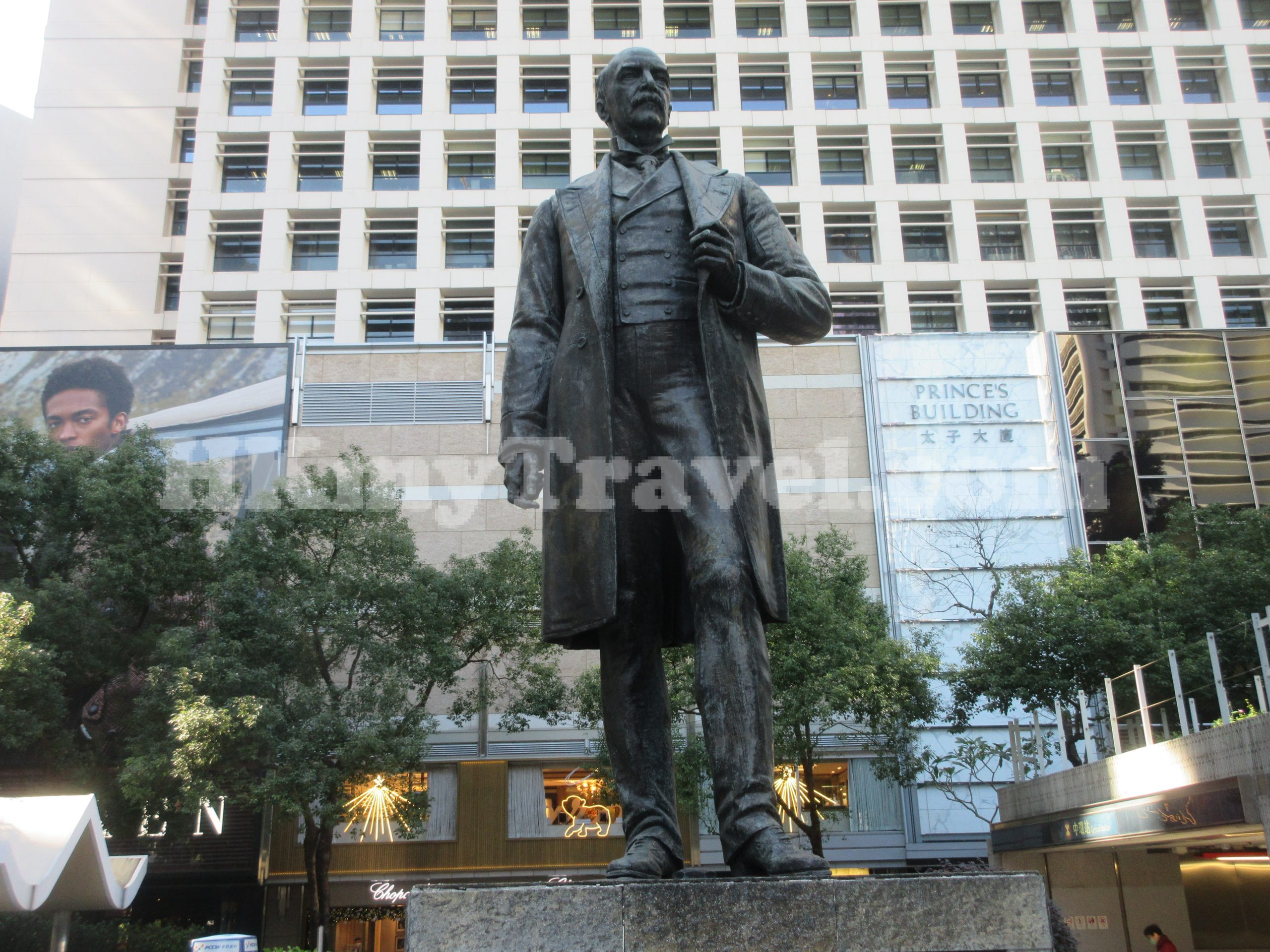 Sir Thomas Jackson Statue
