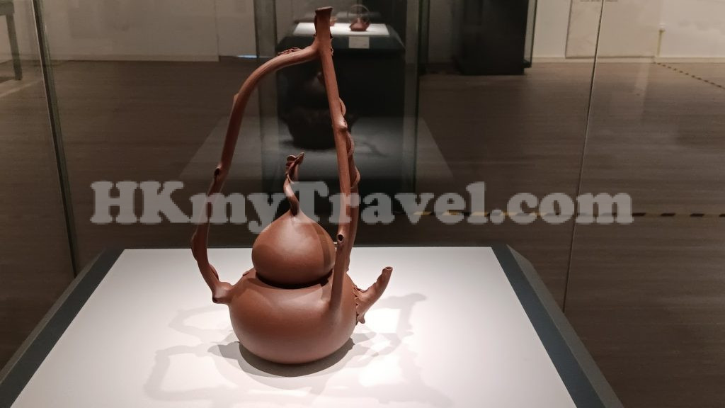 Craftsmanship in Miniature – Exhibition of Contemporary ChaoZhou Hand-Thrown Red Clay Teapots – Nanshan Museum