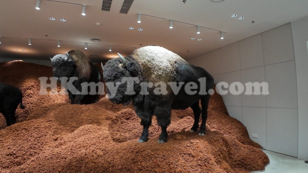 Giants and Robots Exhibition in the MixC (MixC World) Shenzhen China