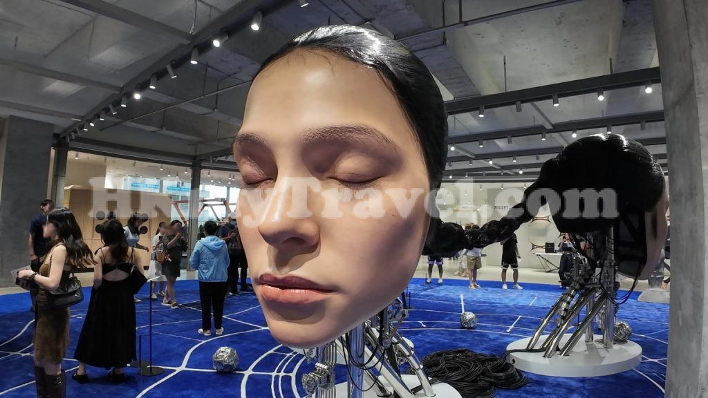 Giants and Robots Exhibition in the MixC (MixC World) Shenzhen China