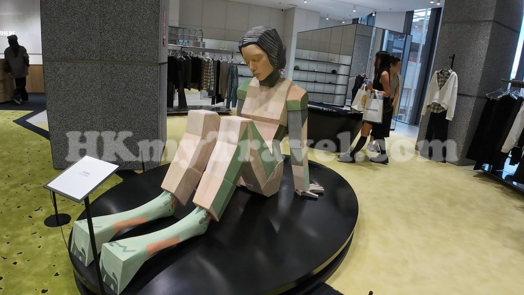 Giants and Robots Exhibition in the MixC (MixC World) Shenzhen China